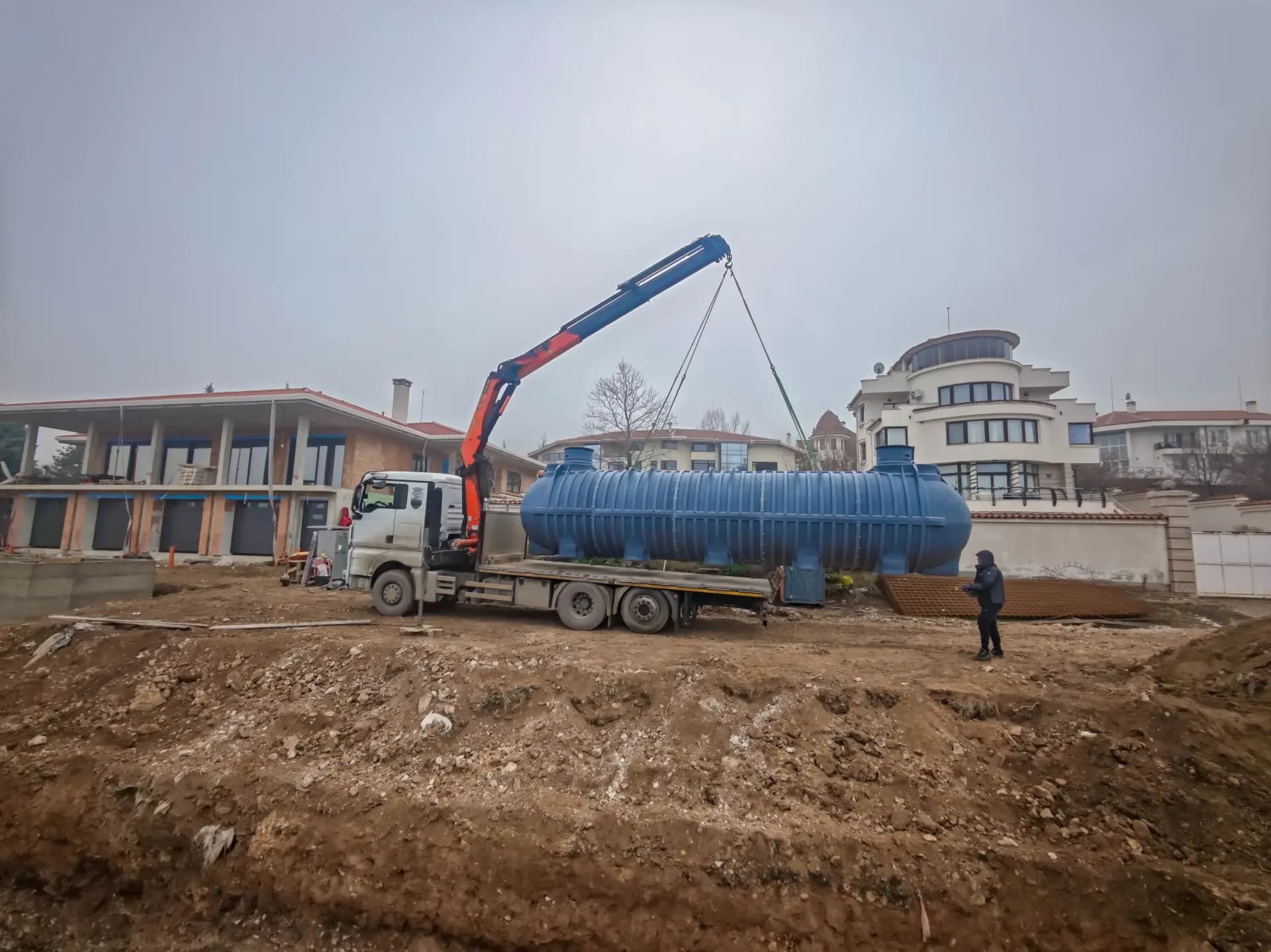 Монтаж на резервоар за вода 30 м³ с кран в с. Марково